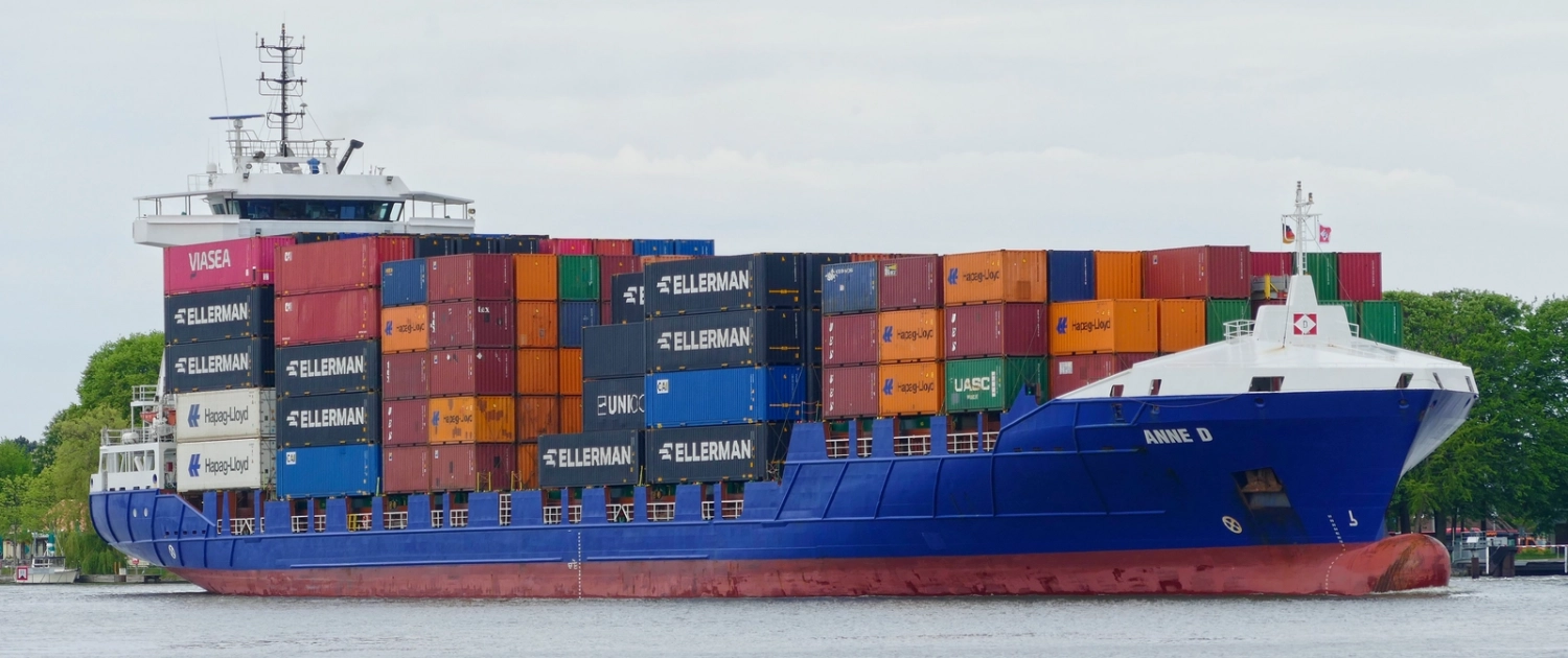 Anne D im Hafen von Gdynia übernommen Containerschiff Anne D im Hafen von Gdynia